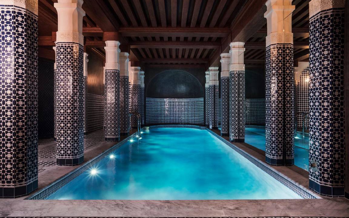 Enfants-Rouges Hotel | 100 m² Hotel ∙ 2 bedrooms ∙ 127 guests