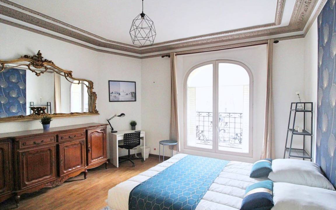 12th Arrondissement Resort | 108 m² Private room ∙ 1 bedroom ∙ 5 guests
