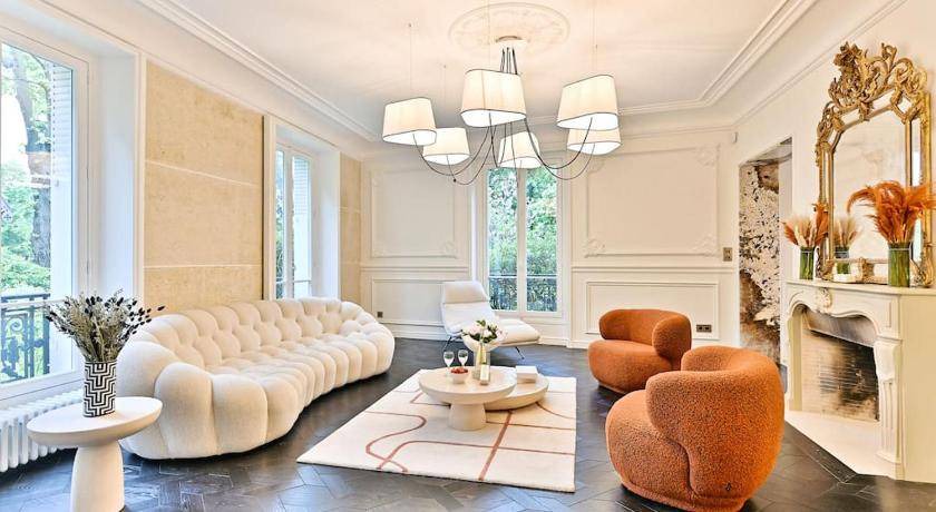 Neuilly-sur-Seine Apartment | 200 m² Apartment ∙ 4 bedrooms ∙ 10 guests