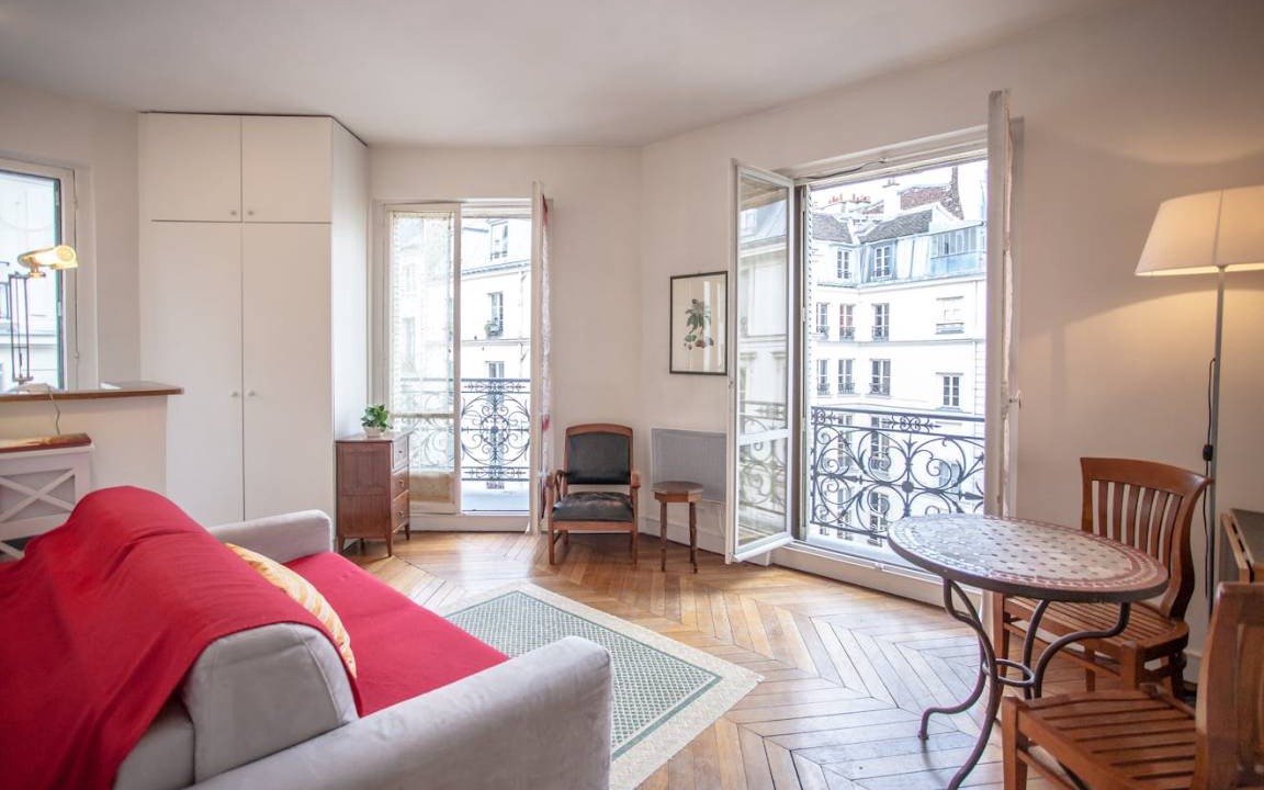 Palais-Royal Apartment | 22 m² Apartment ∙ 2 guests