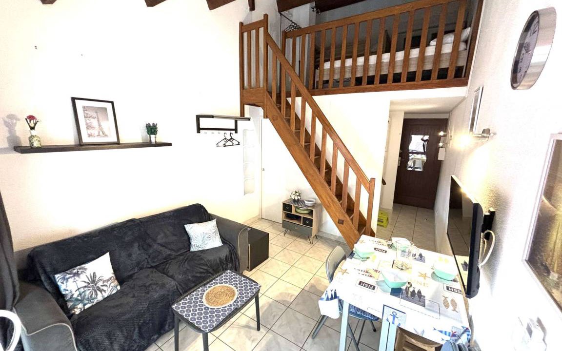 Asnieres-sur-Seine Apartment | 27 m² Studio flat ∙ 1 bedroom ∙ 4 guests