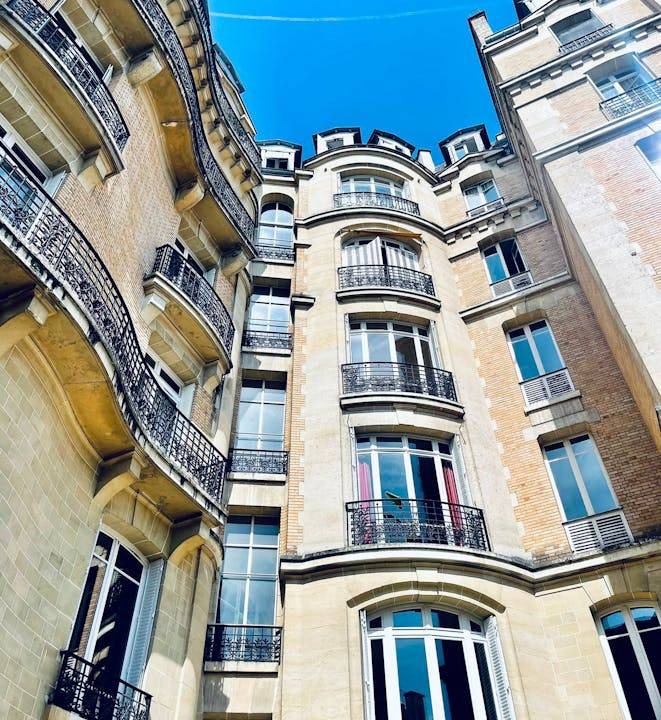 16th Arrondissement Resort | 300 m² Private room ∙ 1 bedroom ∙ 5 guests