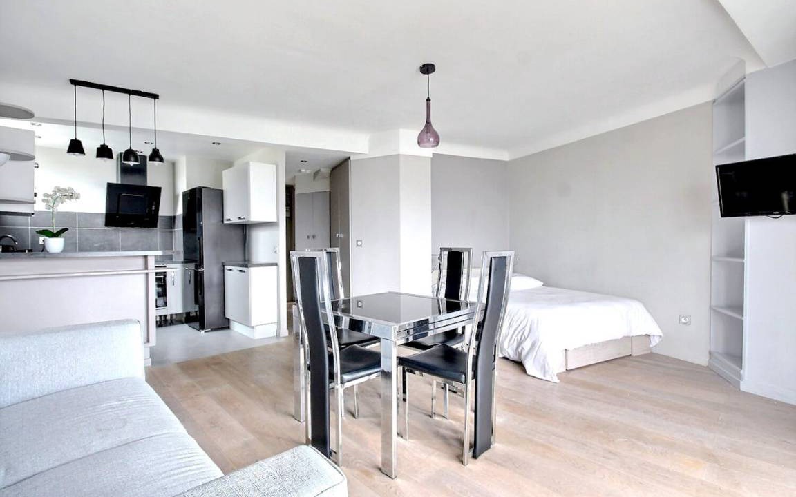 16th Arrondissement Apartment | 39 m² Apartment ∙ 1 bedroom ∙ 2 guests