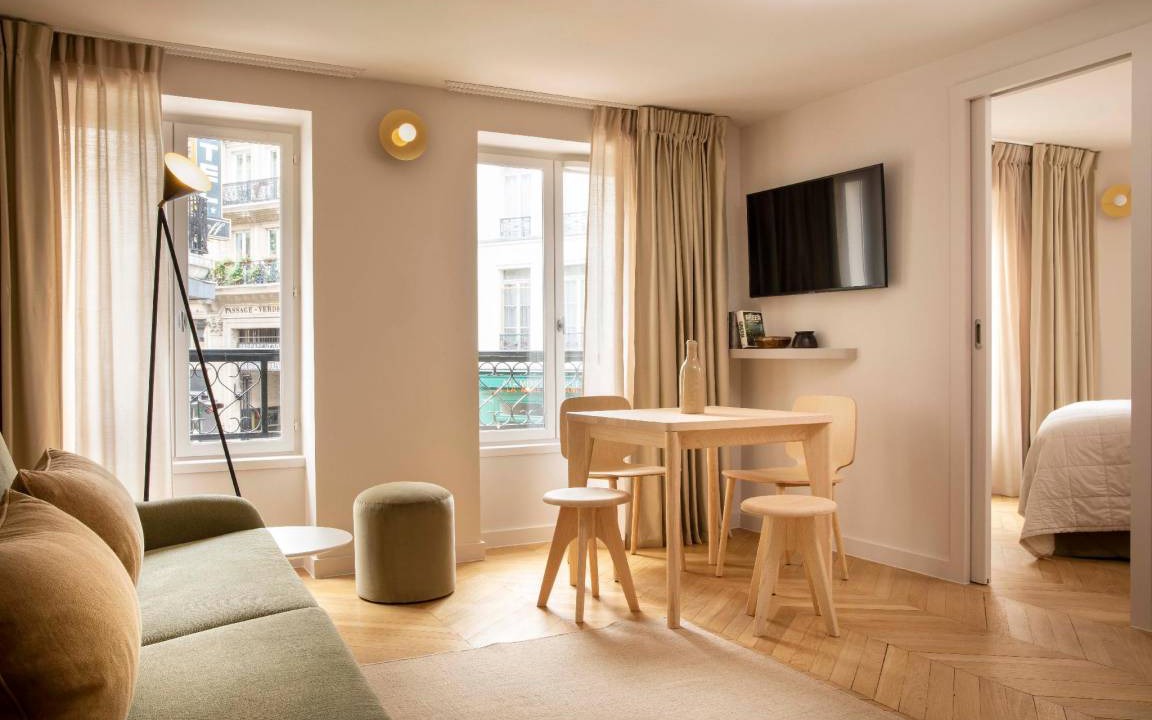 Quartier du Faubourg-Montmartre Apartment | 40 m² Serviced apartment ∙ 127 guests