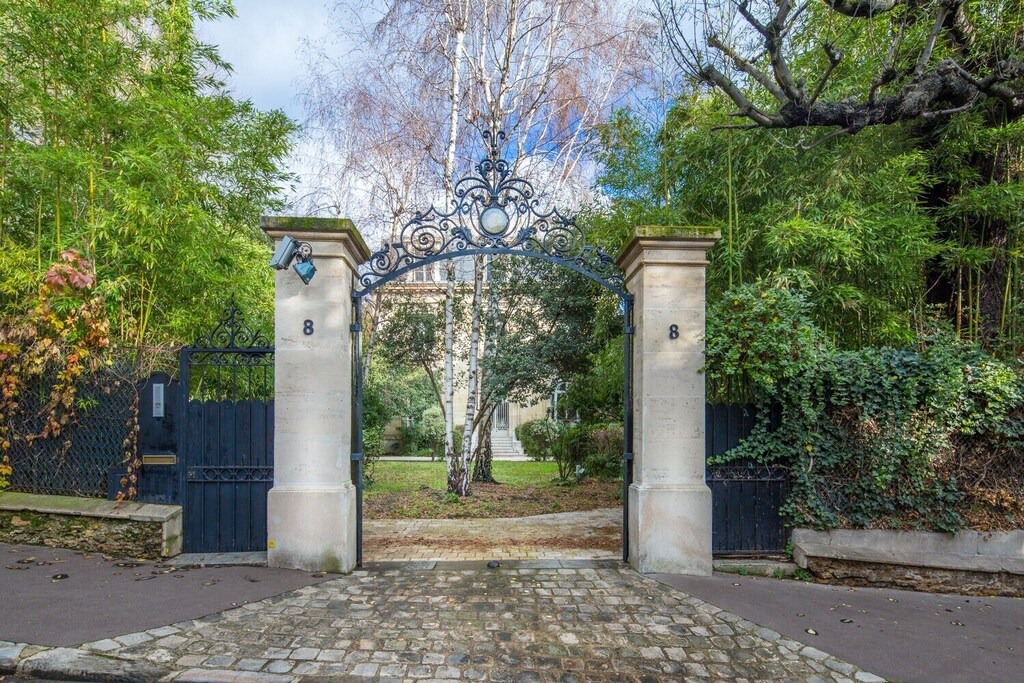 Villa Montmorency Villa | 625m2- CREME DE LA CREME-THE BILLIONAIRE TOWNHOUSE IN PARIS 16TH