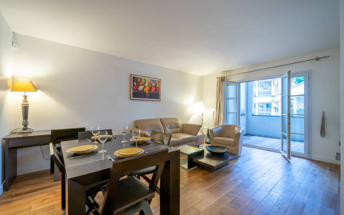 Faubourg de l'Arche Apartment | 63 m² Apartment ∙ 2 bedrooms ∙ 4 guests