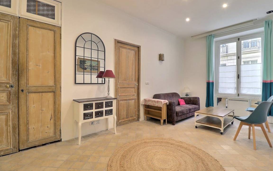 L'Europe Apartment | 70 m² Apartment ∙ 2 bedrooms ∙ 4 guests