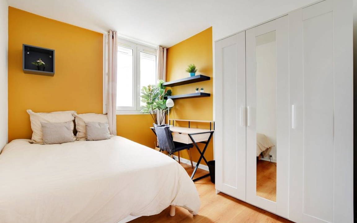 Le Kremlin-Bicetre Resort | 80 m² Private room ∙ 1 bedroom ∙ 5 guests