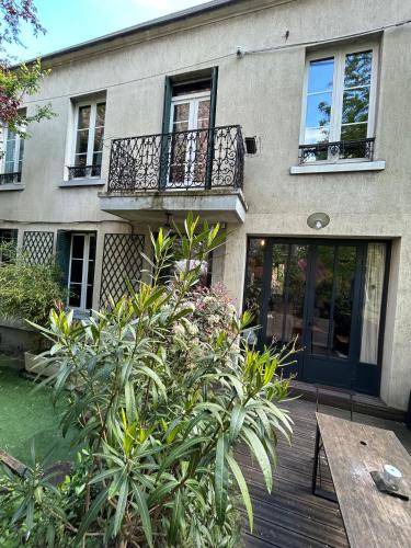 Vignerons House | 90 m² House ∙ 4 bedrooms ∙ 12 guests