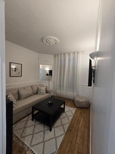 Bois-Colombes Apartment | Appartement cosy aux portes de Paris