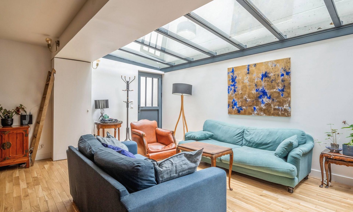 11th Arrondissement Apartment | Appartement de l'Artiste - Welkeys