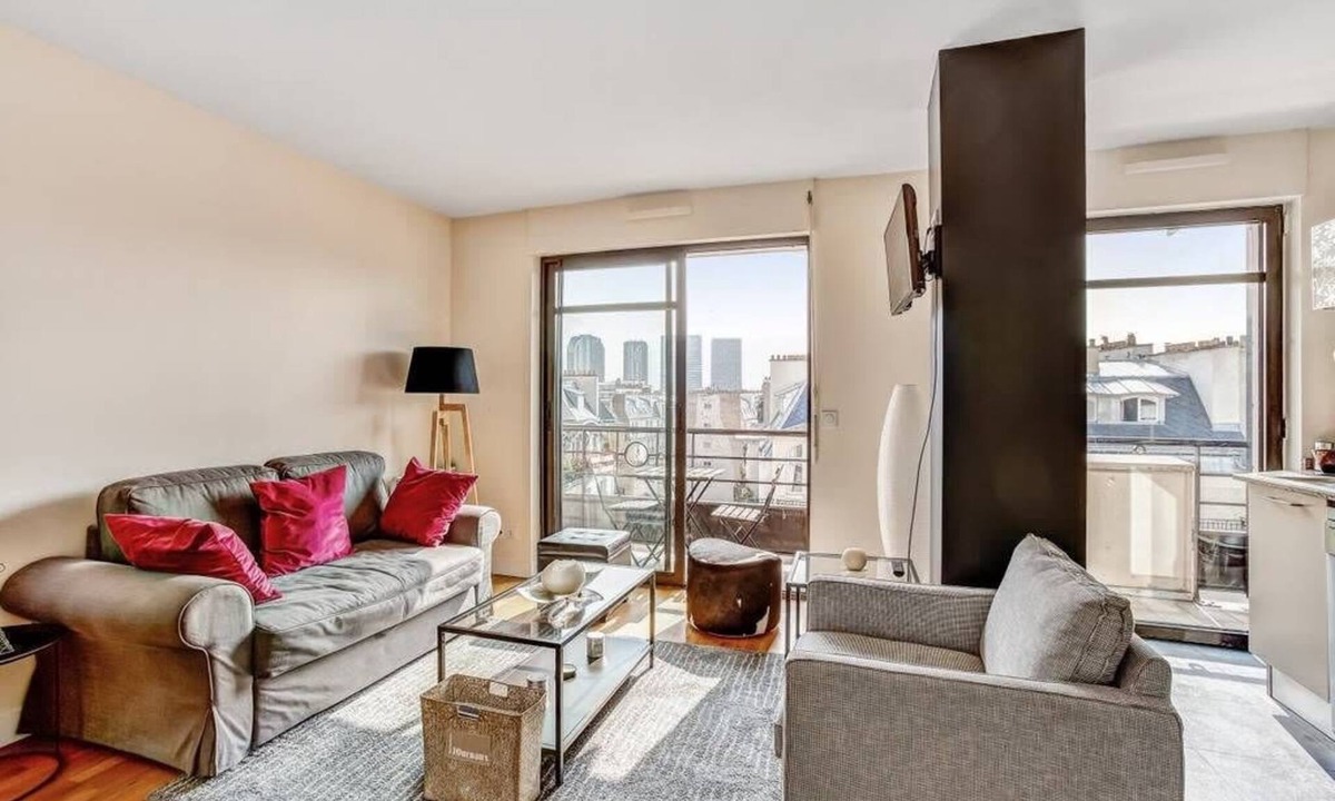16th Arrondissement Apartment | Appartement des Toits - Welkeys