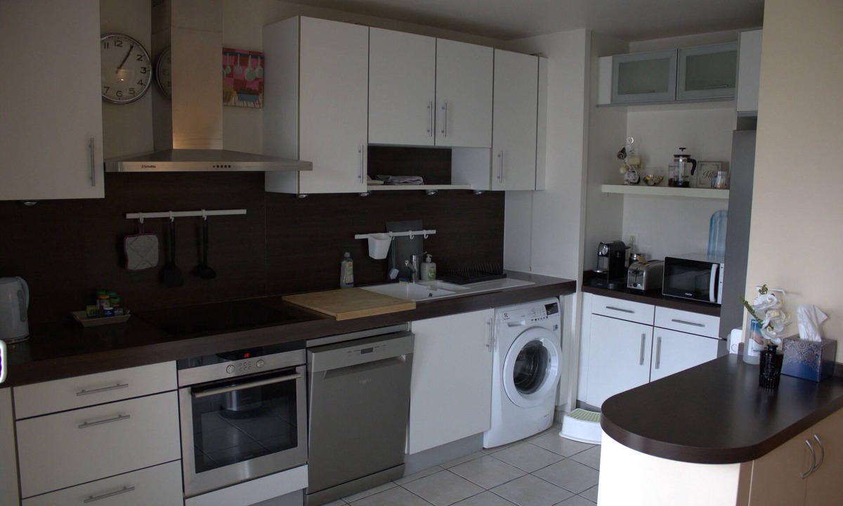 Gambetta Apartment | Appartement Spacieux Proche de L'arena La Défense