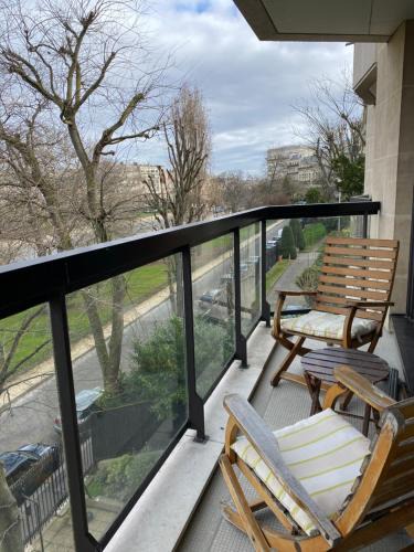 Chaillot Apartment | ARC de TRIOMPHE - FOCH PALACE