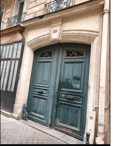 Garches Apartment | Beautiful apartments center of Paris