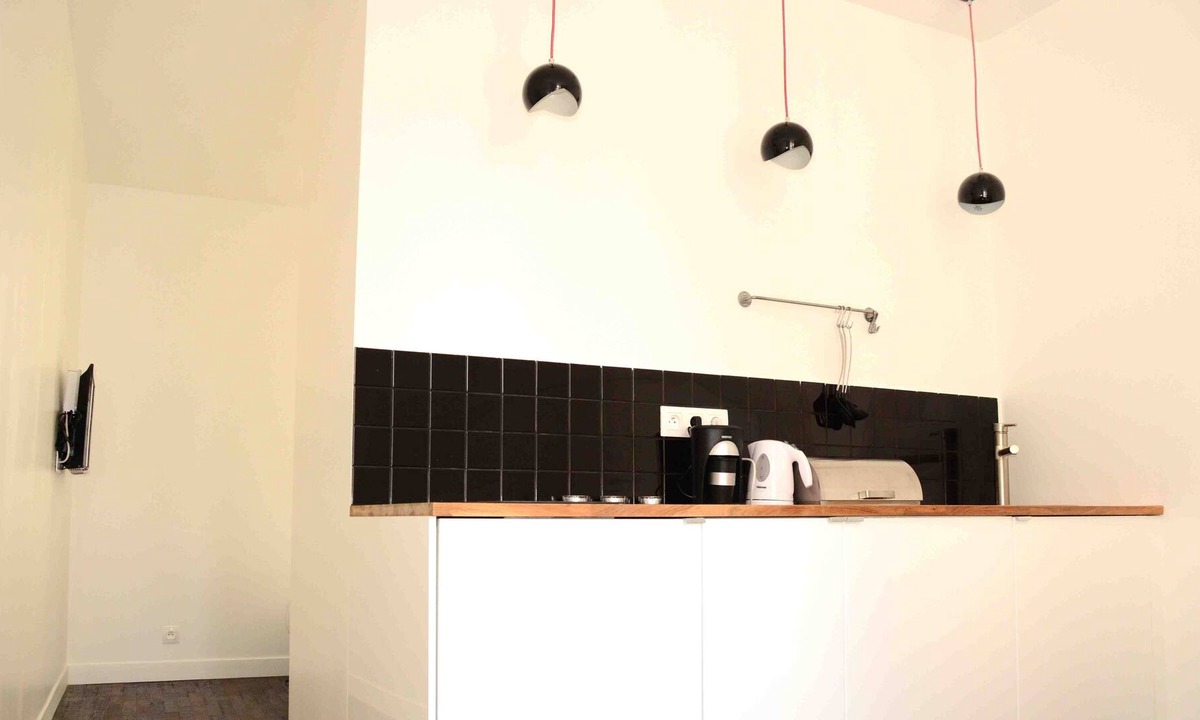 9th Arrondissement Apartment | Between Opera and Montmartre Preview Ad
