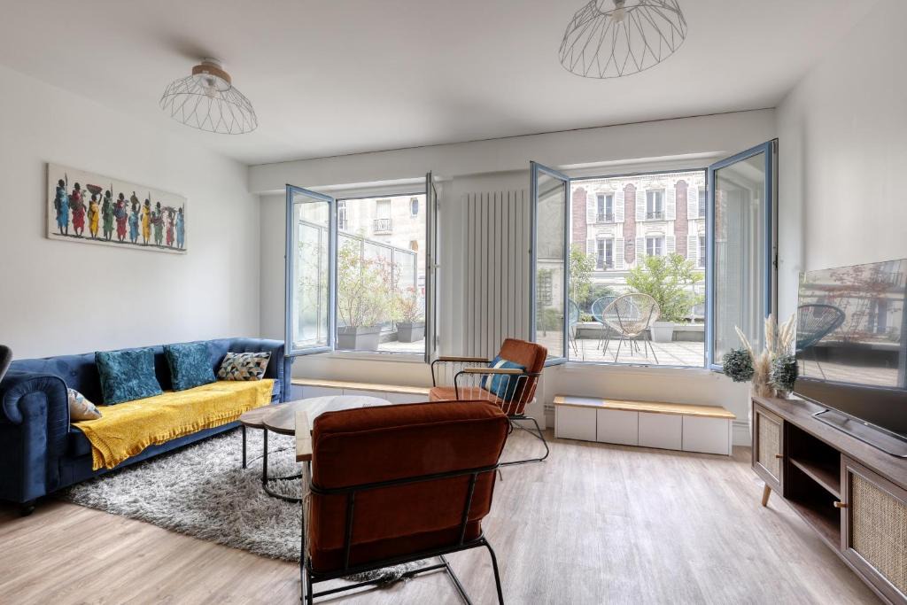 Grenelle Apartment | Branded New 4 Bdrs Flat - Huge Terrace - Prime Loc