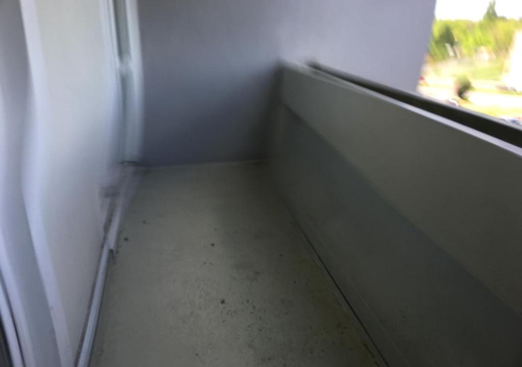 Villepinte Apartment | Chambre pour femme avec terrasse villepinte Parc des Expositions Rer b