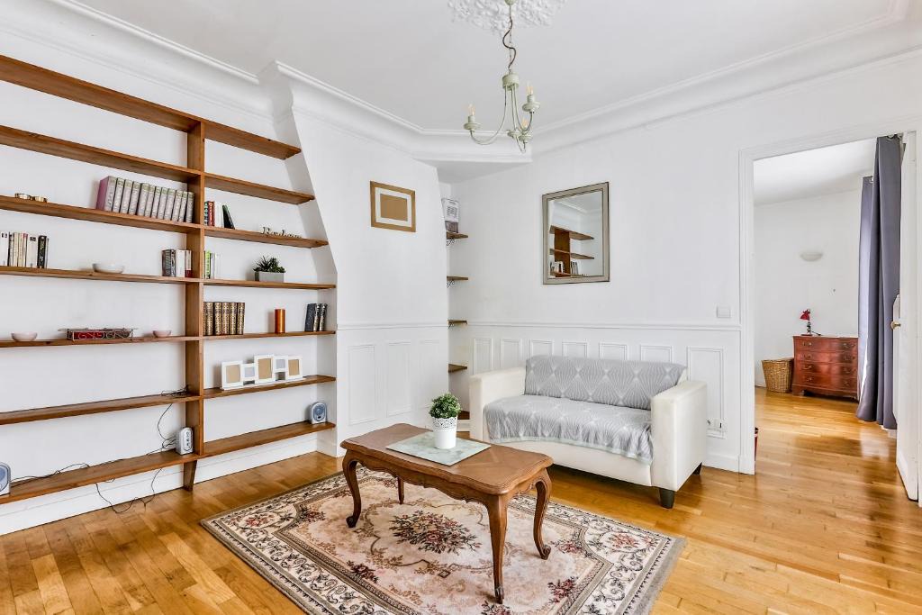 Quartier de la Goutte-d'Or Apartment | Charming apartment ¤ 18th arr. PARIS ¤