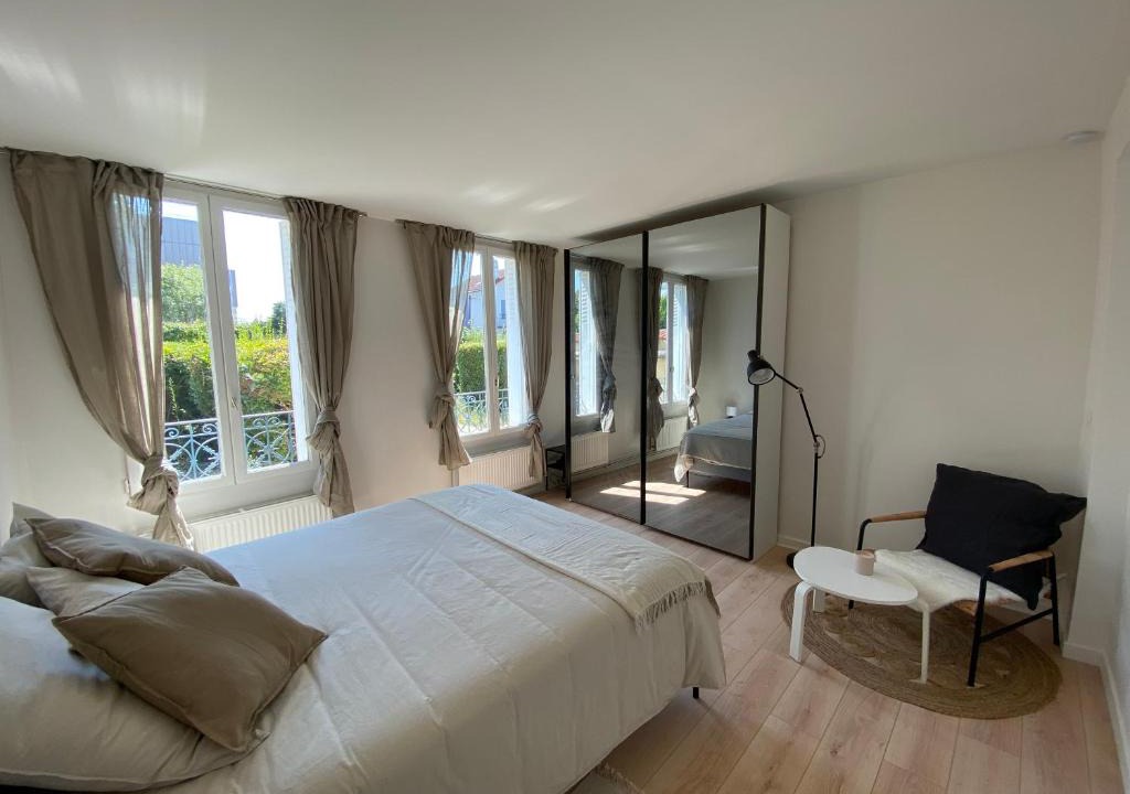 Neuilly-sur-Marne Apartment | Cozy flat with garden between Paris & Disney