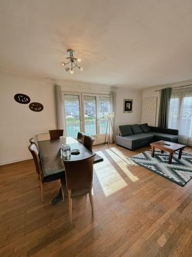 Noisy-le-Grand Apartment | Duplex avec jardin - Proche Paris - Disneyland - RER -