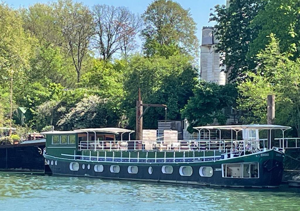 Quartier de la Muette Boat Rental | Escale Sur Seine