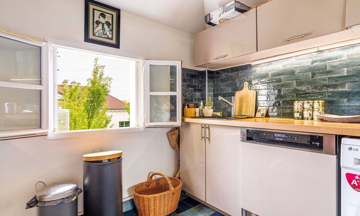 Garches Apartment | GuestReady - Serene Refuge with a shared pool