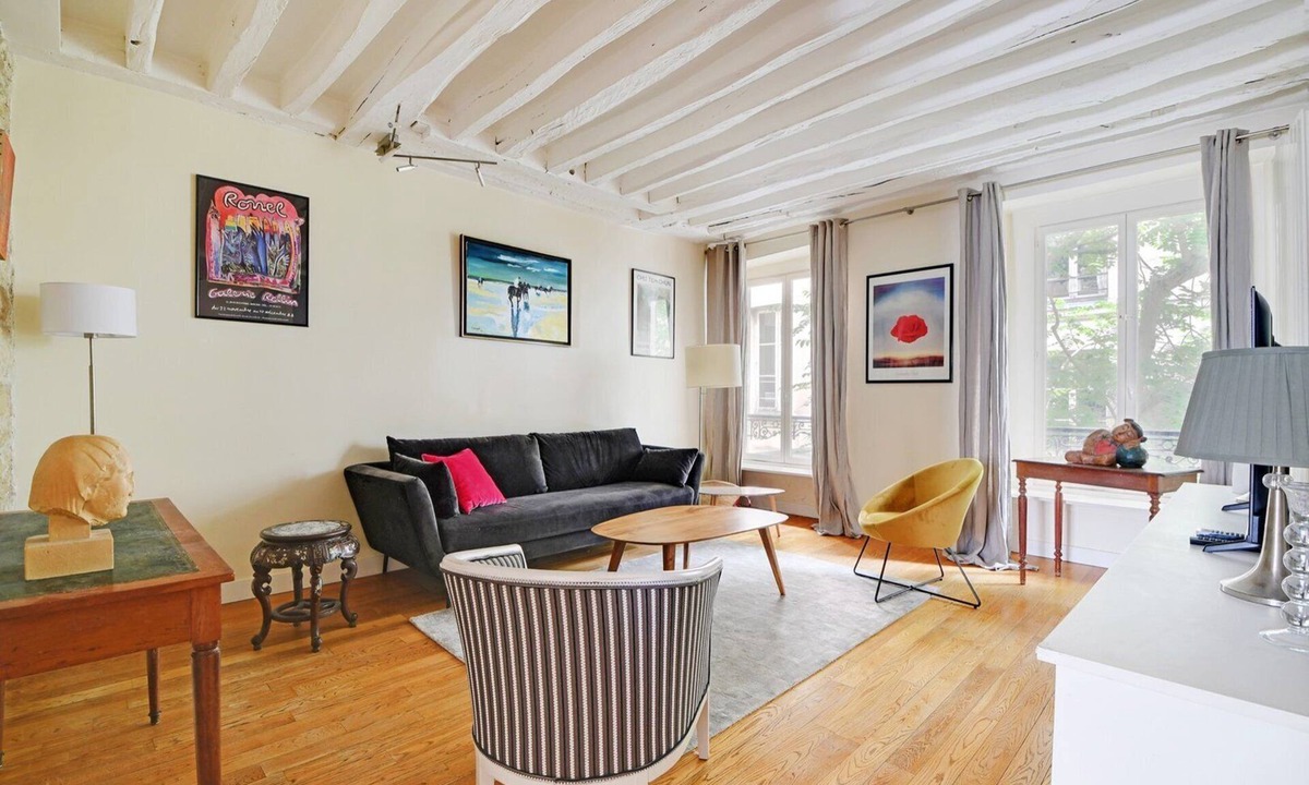 Quartier de la Porte-Saint-Denis Apartment | GuestReady - Serene Stay in the City of Light