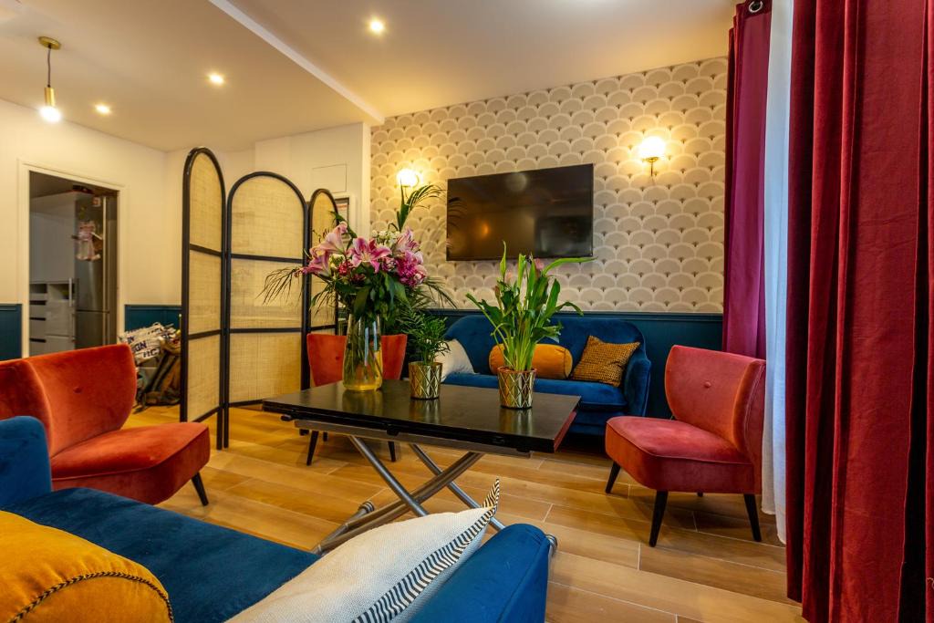 Quartier de la Folie-Mericourt Hotel | Hotel Europe BLV