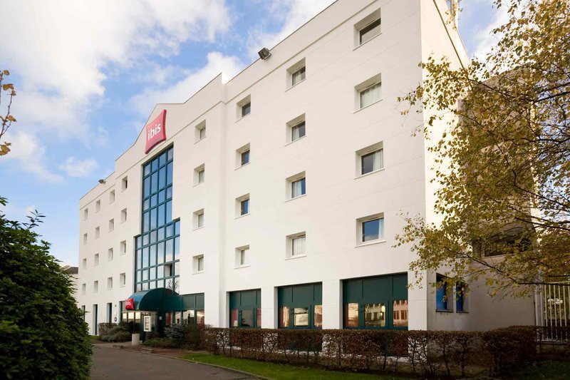 La Courneuve Hotel | Ibis Paris le Bourget