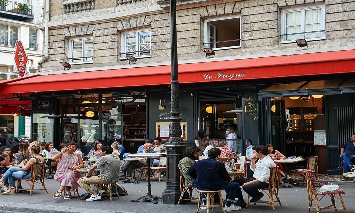 3rd Arrondissement Apartment | JUST STEPS AWAY FROM THE ICONIC MARCHÉ DES ENFANTS ROUGES–RUE PASTOURELLE,MARAIS