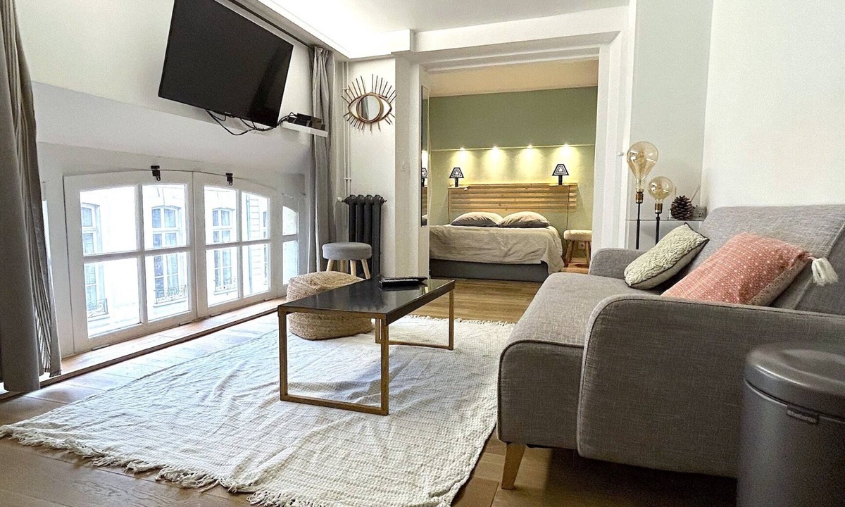 Quartier des Invalides Apartment | Loft Varenne