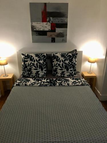 Paris City Center Apartment | Louvre Studio