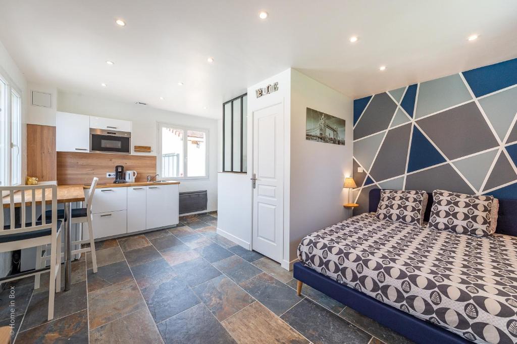 Chessy Apartment | Love N Chic 3 Studios Disneyland 5 min