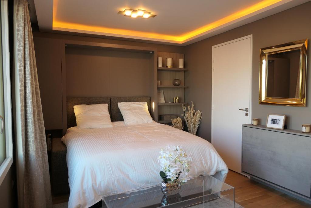 12th Arrondissement Apartment | Luxury Studio Daumesnil Wifi & Netflix