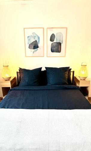 3rd Arrondissement Apartment | Marais Flat with Balcony-Style Windows & Office