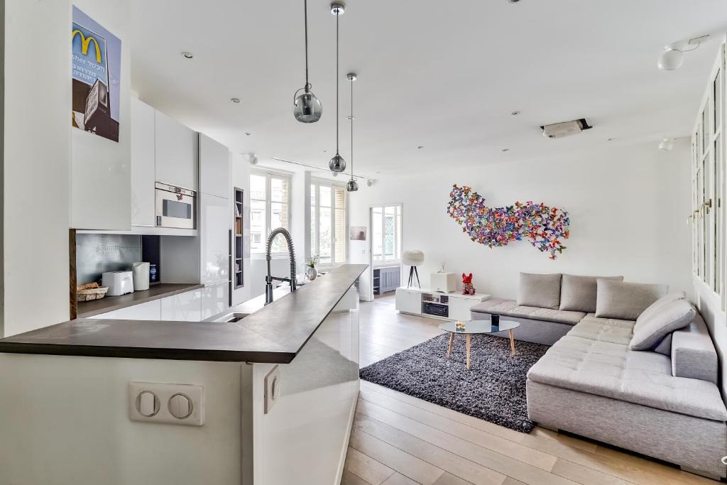 Quartier Saint-Ambroise Apartment | Modern & Bright Flat in Le Marais - An Ecoloflat