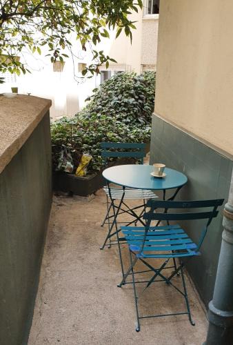 Clignancourt Apartment | Paris Montmartre, Mairie du 18e