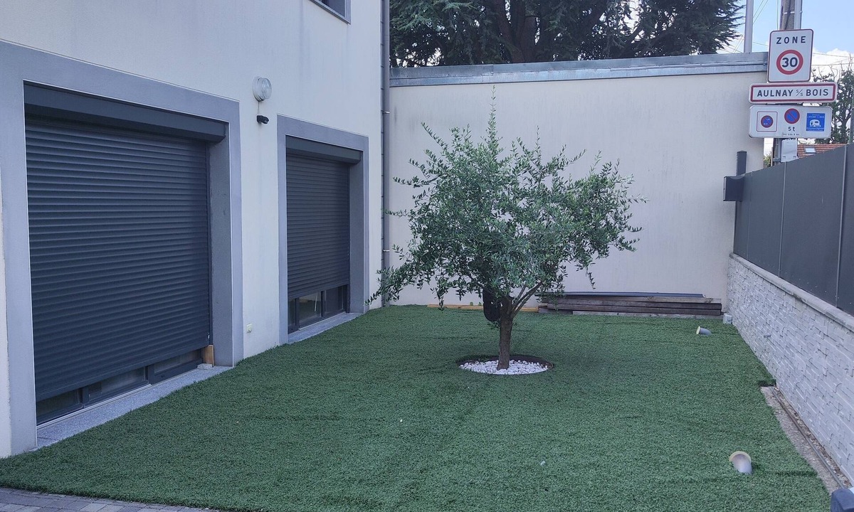 Livry-Gargan Cabin | Proximité de Paris/parc Expo Villepinte/disney/stade de France & Airpo Cdg/orly