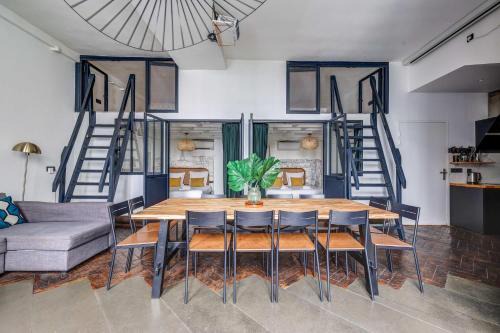 Porte-Saint-Martin Apartment | Stylish and sunny 7BD with garden for 17 guests!