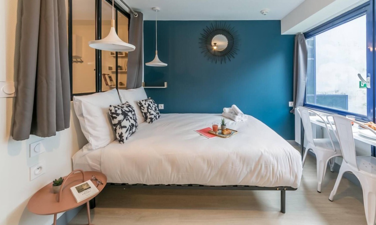Passy Apartment | Tour Eiffel - Nicolo 11: cosy apartment for 3