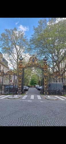 L'Europe Apartment | Triplex, Parc Monceau (8eme)