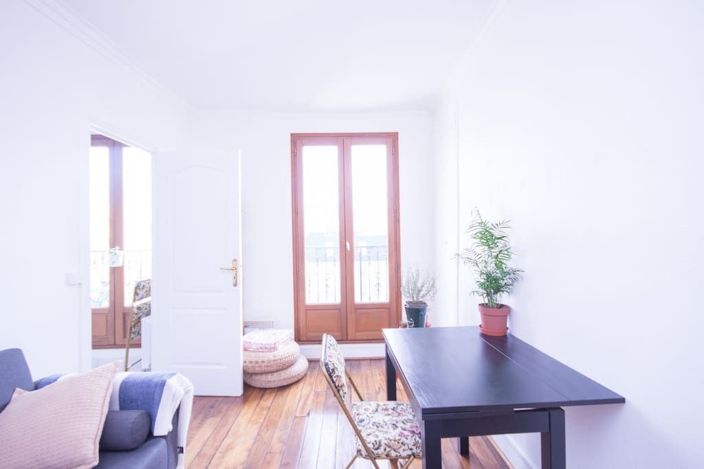 Combat Apartment | Very nice cosy apartment in Belleville