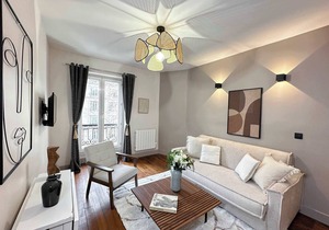 Champs-Élysées - Apartment with elevator for 5