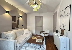 Champs-Élysées - Apartment with elevator for 5