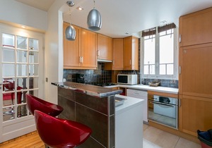 Charming Eiffel tower apartment