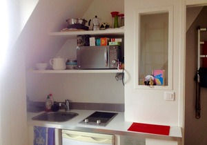 Charming little studio with view, Paris 11e