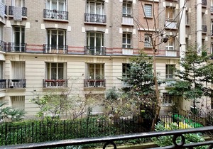 Furnished 3-bedroom apartment Passy