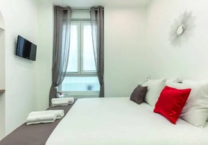 MAISON LE BAC APT. 104A