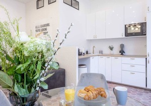 Montmorency II - One Bedroom Apartment, Sleeps 4